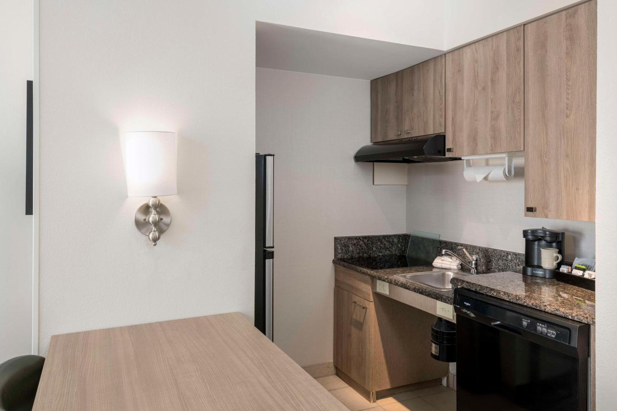 Homewood Suites Miami Airport/Blue Lagoon Exterior foto
